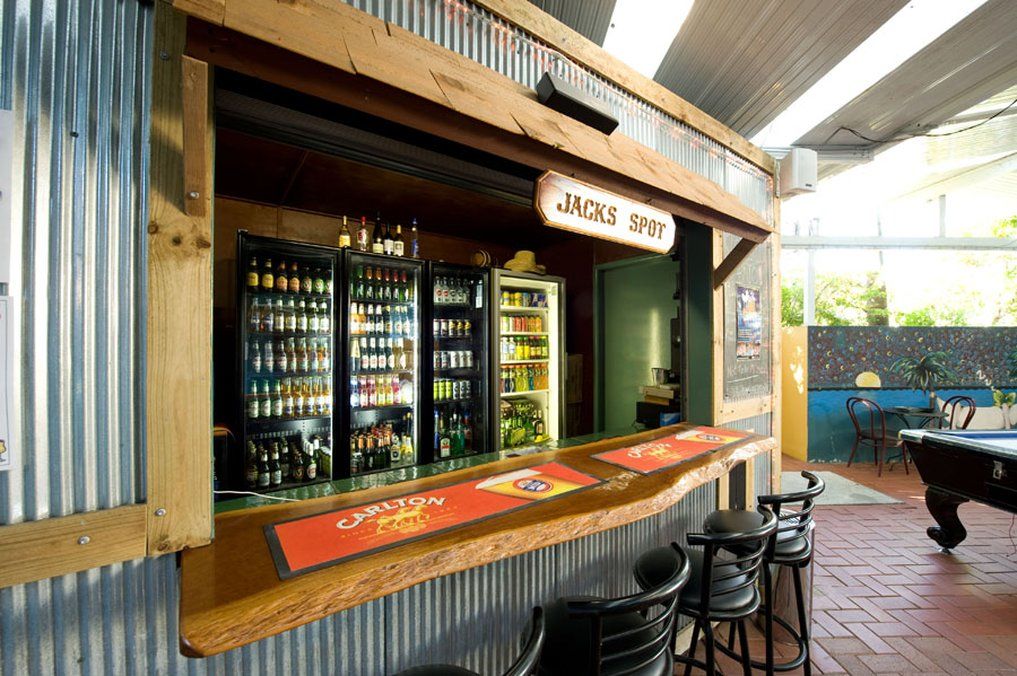 Aquarius Gold Coast Hostel Exterior photo