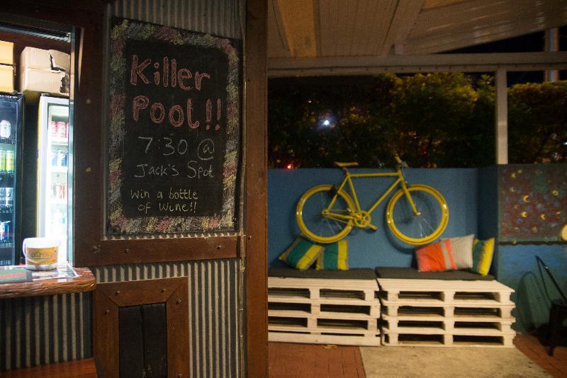 Aquarius Gold Coast Hostel Exterior photo